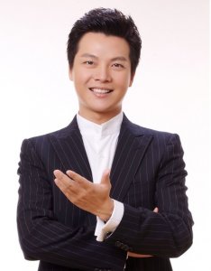 ​央视主持人任鲁豫个人资料简历
