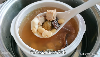 ​舌苔白厚怎么办最有效的方（孩子舌苔又白又厚，频繁夜醒发脾气，常煲这道汤，