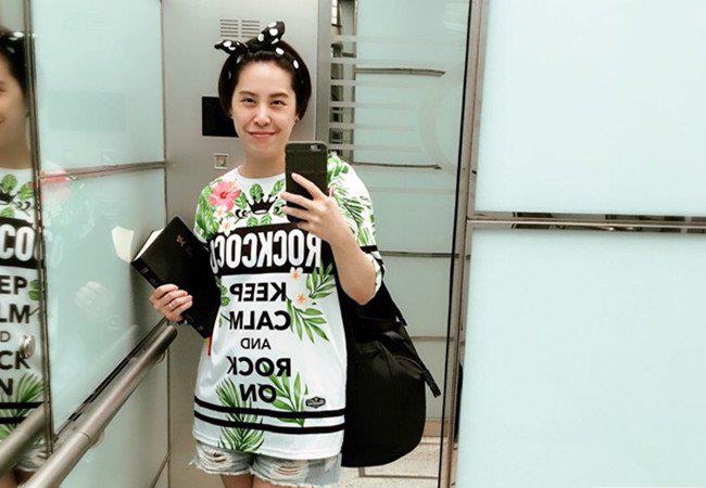 黄小柔和junior分手原因 嫁给大12岁圈外男友