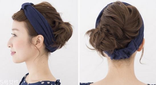 韩国发带怎么带好看 韩国发带的系法图解 韩国发带怎么带好看 韩国发带的系法图解