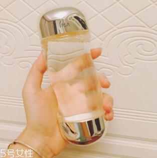 油性肌肤适合用什么品牌的护肤品?这6款产品拯救大油田 油性肌肤适合用什么品牌的护肤品?这6款产品拯救大油田