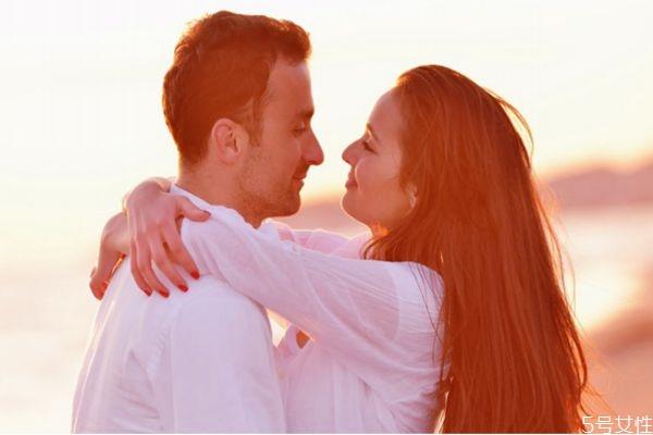 新婚夫妻为什么总是吵架 新婚夫妻吵架的原因 新婚夫妻为什么总是吵架 新婚夫妻吵架的原因