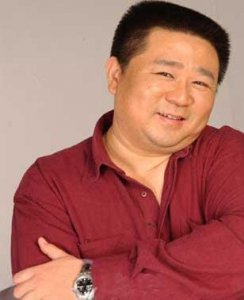 ​梁冠华个人资料