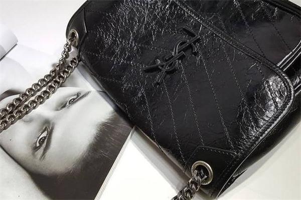 ysl油蜡皮包尺寸 有三种选择 ysl油蜡皮包尺寸 有三种选择