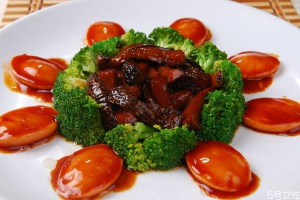 鲍鱼一般都是几头的呢 鲍鱼有什么益处呢 鲍鱼一般都是几头的呢 鲍鱼有什么益处呢