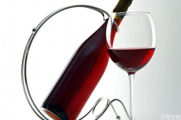 喝红酒的好处有什么 红酒应该怎么鉴别好坏呢 喝红酒的好处有什么 红酒应该怎么鉴别好坏呢