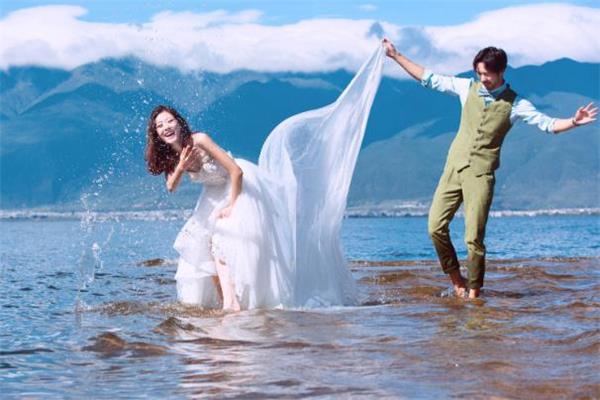 二婚男人结婚为什么不想办婚礼 二婚男人不办婚礼说明什么 二婚男人结婚为什么不想办婚礼 二婚男人不办婚礼说明什么