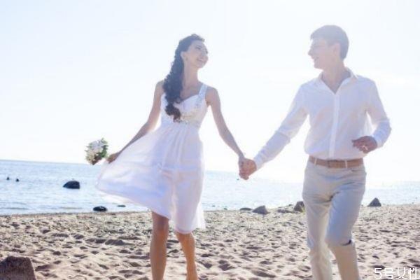 初恋女生分手后会不会后悔 女生分手后一般多久会后悔 初恋女生分手后会不会后悔 女生分手后一般多久会后悔