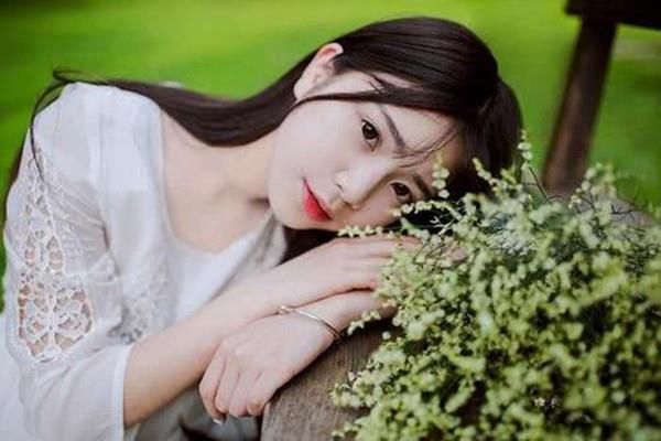 女友说没有安全感怎么办 女友说没有安全感怎么挽回 女友说没有安全感怎么办 女友说没有安全感怎么挽回