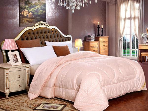 装修蚕丝被怎么保养 蚕丝被保养方法有哪些 1