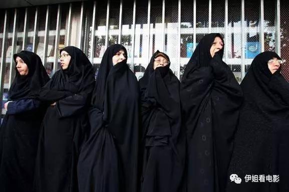 伊能静怒怼直男癌：“生育才是女人最大价值”让人恶心！