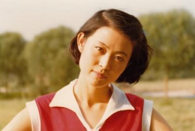 ​倪萍的坎坷情史，靠优雅知性征服了5个男人，三婚嫁结局怎样