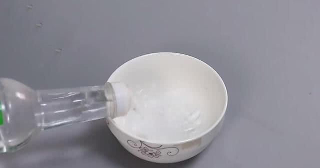 教你一招在家腌制蒜苔秘方,不放水不放油,两小时即可入味开吃!