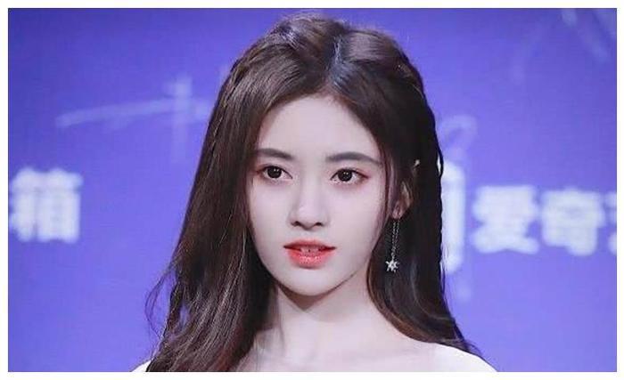 鞠婧祎热舞清纯不失女人味,演剧自然又清新,网友:实在是太美了