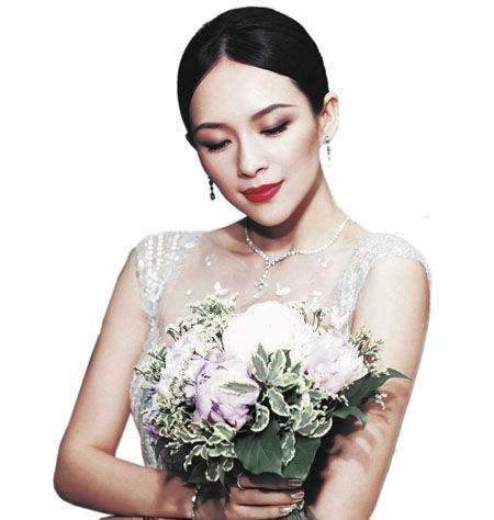 汪峰送章子怡连体羽绒服,穿上像“大白”,尽显直男审美