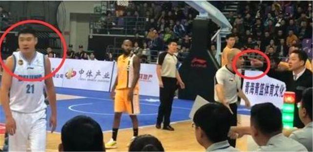 李春江怒骂北京球员常林被罚出场,为何有球迷还给他点赞叫好呢?