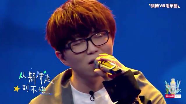 《呓语》现场版,呓语,梦话。正当出呓语,走笔萦虹蜺