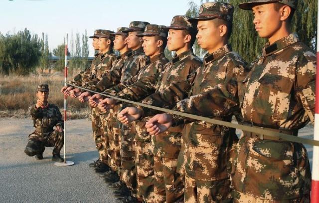 在部队新兵训练为何从三个月提升到6个月?国家可谓用心良苦