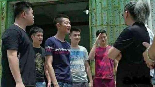 《余罪》被禁播是为何? 知情人士说出了真相, 网友: 怪不得呢