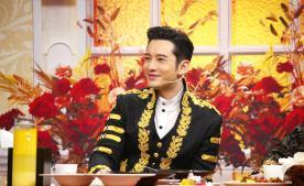 黄晓明意外暴露真实身高,看到他的鞋跟后,网友:真有一米八?