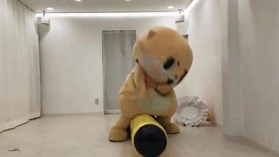 这个日本吉祥物遭官方封杀!却因为一段暴力视频在海外火了!