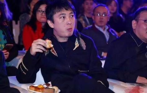 敢直呼向华强大名的5位明星,前三个他不想惹,后两个他不敢惹