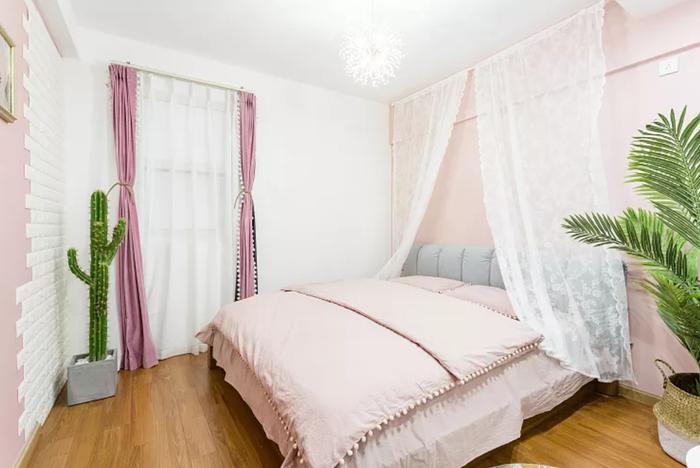 房东花8000元爆改自己出租屋,完工后租金翻倍不嫌贵,晒晒