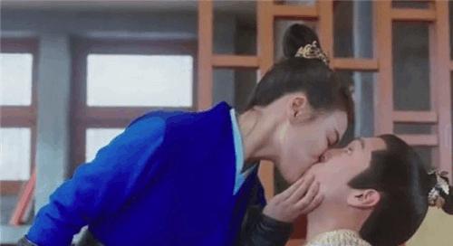 《将军在上》赵玉瑾结局, 代替媳妇出征打仗, 从娘炮变男子汉