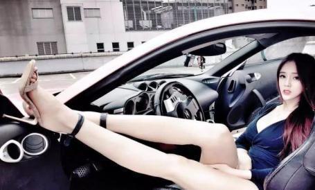 台湾娱乐圈人呢翁子涵一人就撑起一部综艺,网友“宅男的心头肉”