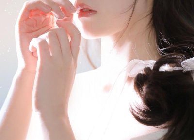 ​看一个女人有没有嫉妒心，可应用“相由心生”原则，基本不会错