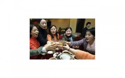 ​怎么给女生安全感，一招让女人死心塌地的跟着你