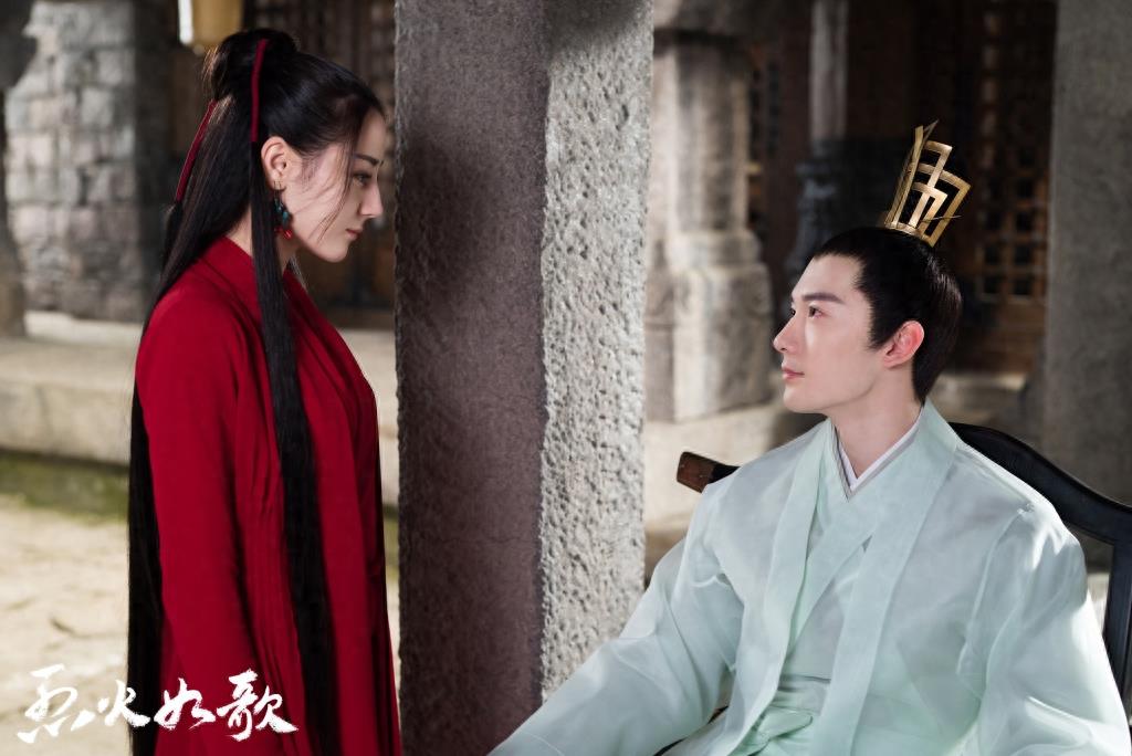 《烈火如歌》的高清剧照，俊男美女令人赏心悦目！