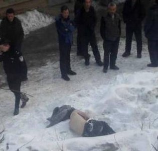 ​冻死了！真正冻死的人都是光着身体的，你知道为什么吗？