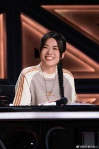 ​杨笠与付航之间的差距远超一个邓紫棋