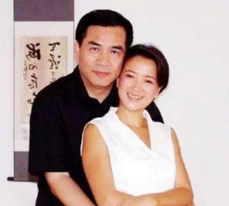 ​何晴情感经历揭秘：从两段婚姻到现任丈夫廖京生真相解析