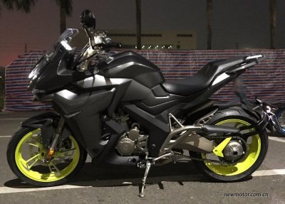 ​听说大家都在找它 全国首台升仕310单摇臂