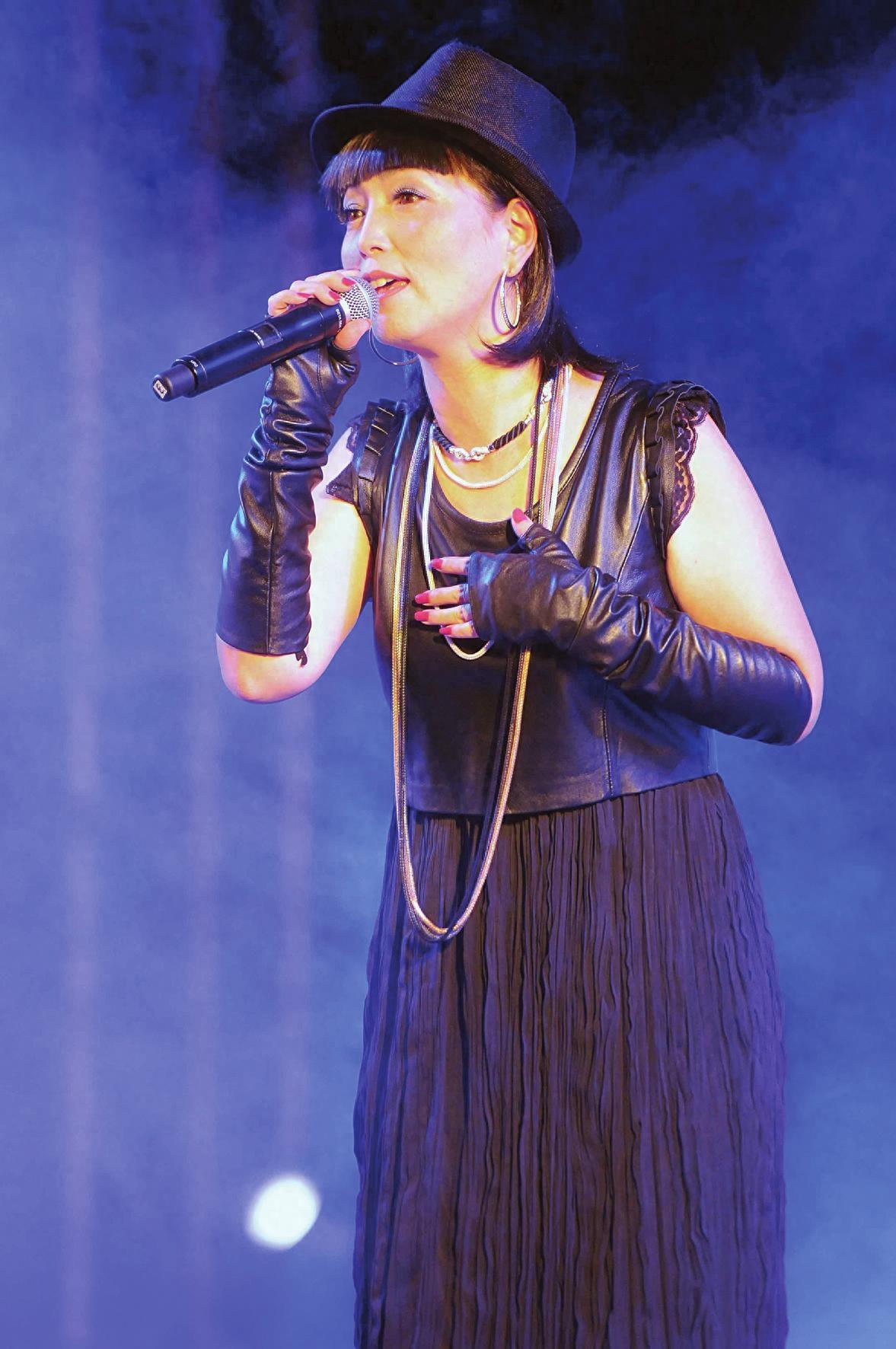 “石榴姐”香港著名演员苑琼丹