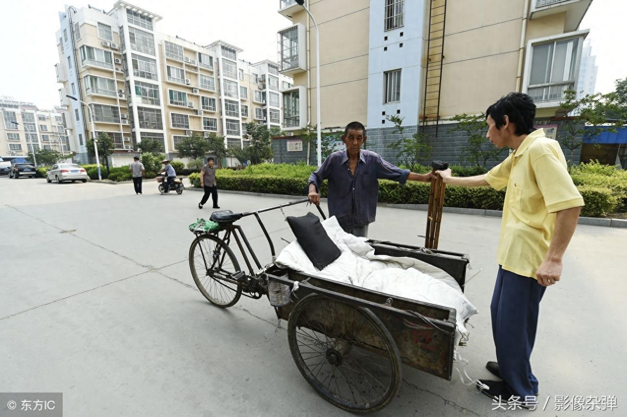 无言的感动！8张“触动心灵”的父爱温暖画面，哪一张打湿你的眼