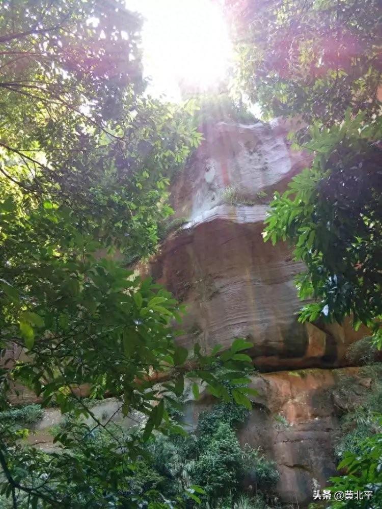 贵州省赤水市佛光岩