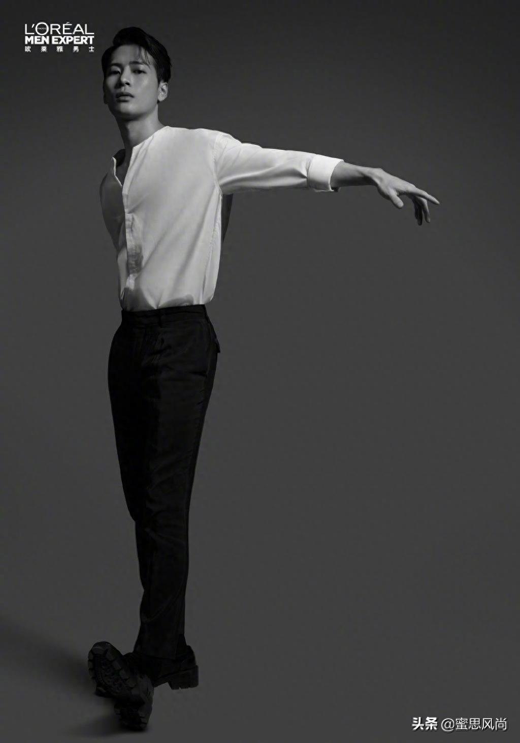 王嘉尔成为欧莱雅男士全球代言人！简洁黑白宣传大片，白衬衫黑西裤