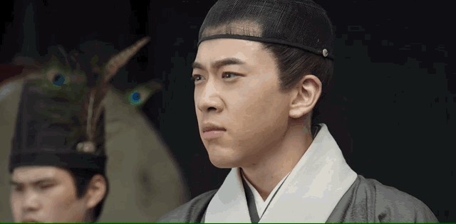 一口气刷完4集，张若昀新剧，稳了