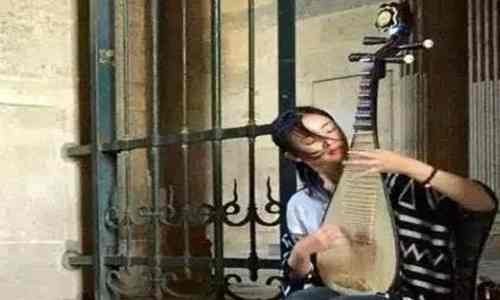 施冰岚是谁个人资料 霍尊现女友“小琵琶”被网友扒出引发热议