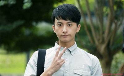 ​牛骏峰家有儿女演的谁 小胖娃变身帅气型男容貌大变引关注