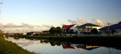 ​苏里南位于南美，华人总统多，国家虽小农业发达，粮食还出口43%