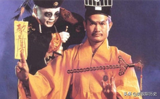 一代僵尸片大师林正英旧照:图3是和李小龙合影,图9特别值得珍藏