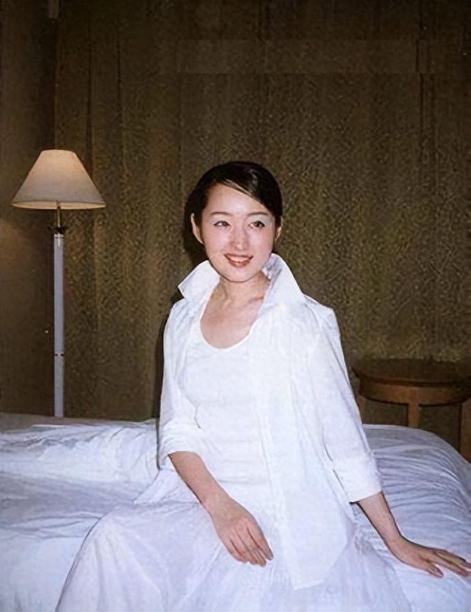 杨钰莹当年是怎么了（杨钰莹的隐秘情史）-