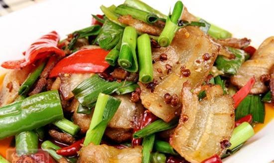 中国八大菜系都有哪些名菜？