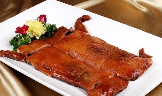 中国八大菜系都有哪些名菜？