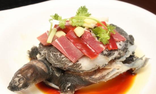 中国八大菜系都有哪些名菜？