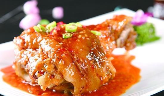 中国八大菜系都有哪些名菜？